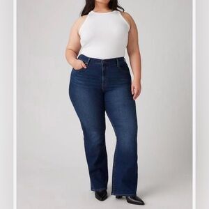 Torrid‎ Jeans Bootcut Size 20R Plus  15" rise jeans Double button